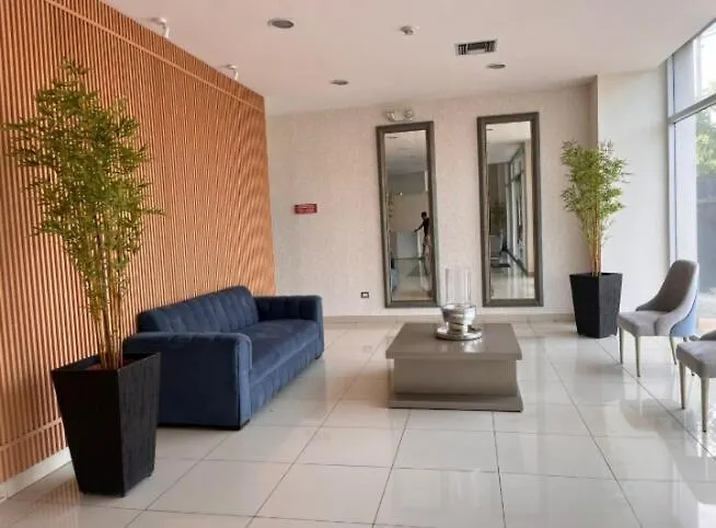 Hermosa Suite - Piscina - Gym - City Suites - 1403 Guayaquil Apartment