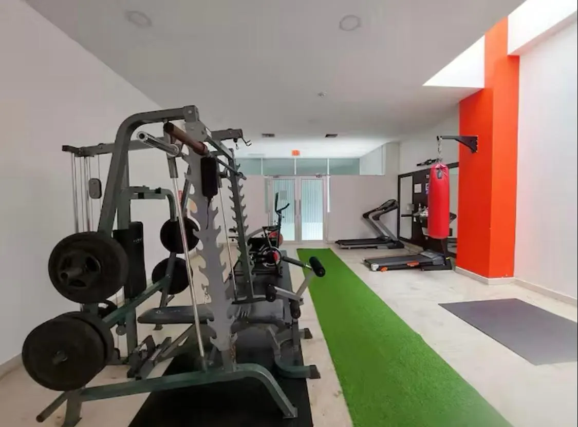 Hermosa Suite - Piscina - Gym - City Suites - 1403 Guayaquil